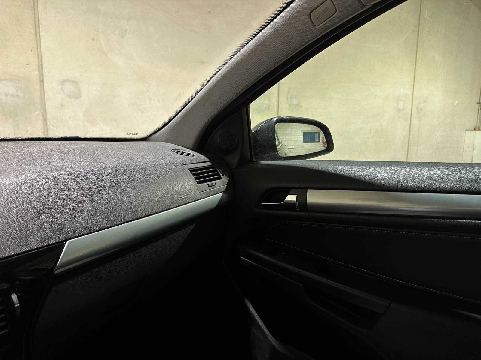 Opel Astra GTC 1.8 Cosmo 140pk 2009 (Origineel-NL), 16-JDN-1