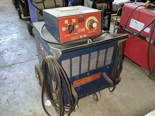 CAMET MT 200 Saldatrice