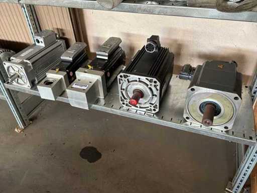 Diverse motoare electrice (5x)