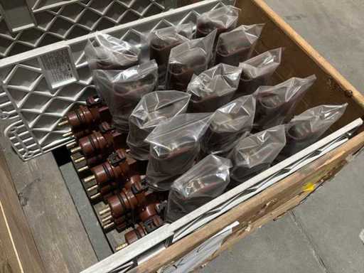 Eaton MAGNEFIX MD4 KKKKK Medium Voltage Switchgear (4x)