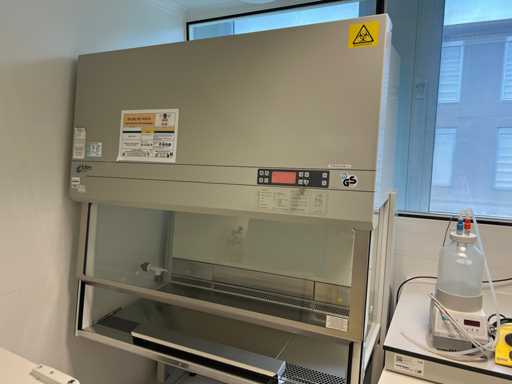 Heto-Holten A/S - S-2010 1.2 EN - Microbiologische Veiligheidsinstallatie