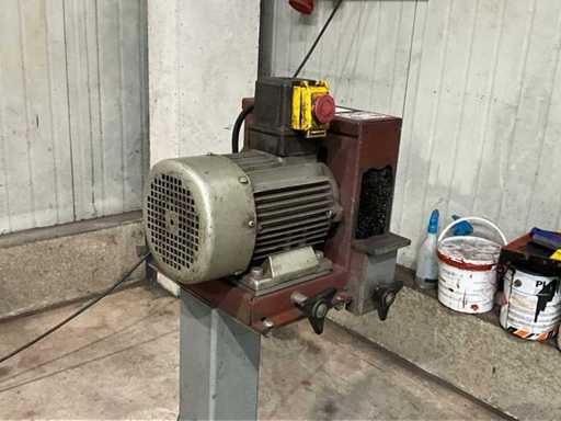 Multi-Tools A/S GXE Deburring Machine