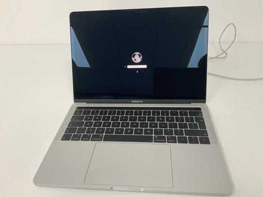 Apple A1989 13-calowy MacBook Pro MV992N/A Laptop FMI
