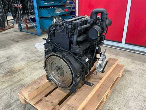 2021 DEUTZ TD 2.9 L4 Dieselmotor