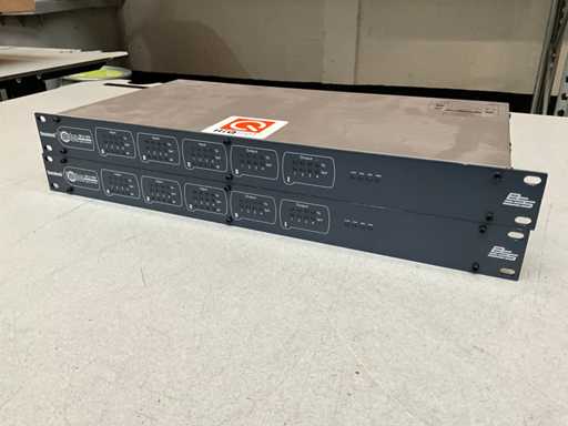 Processeur de signal Soundweb London BLU-100 (2x)