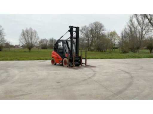 3d43b6f9-c454-41e7-8c95-bdb73ebd21d8.mp4