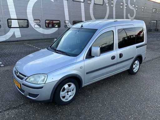 Opel Tour 1.4 Autobus passeggeri T-179-ZZ 2006