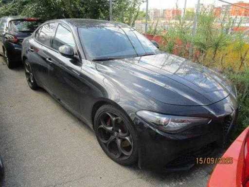 ALFA ROMEO GIULIA (2016) 2.2 TD 160 CV AT8 AUTOMÓVIL EMPRESARIAL