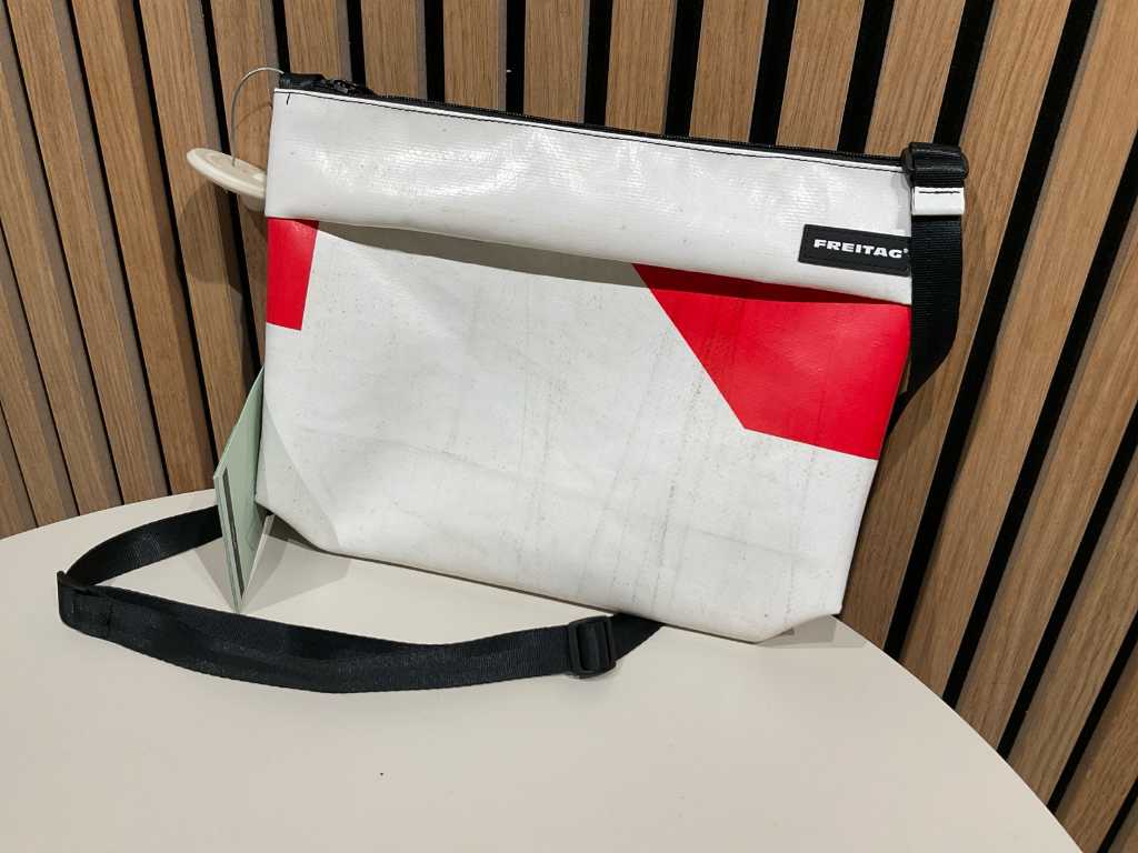 Freitag lou online bag