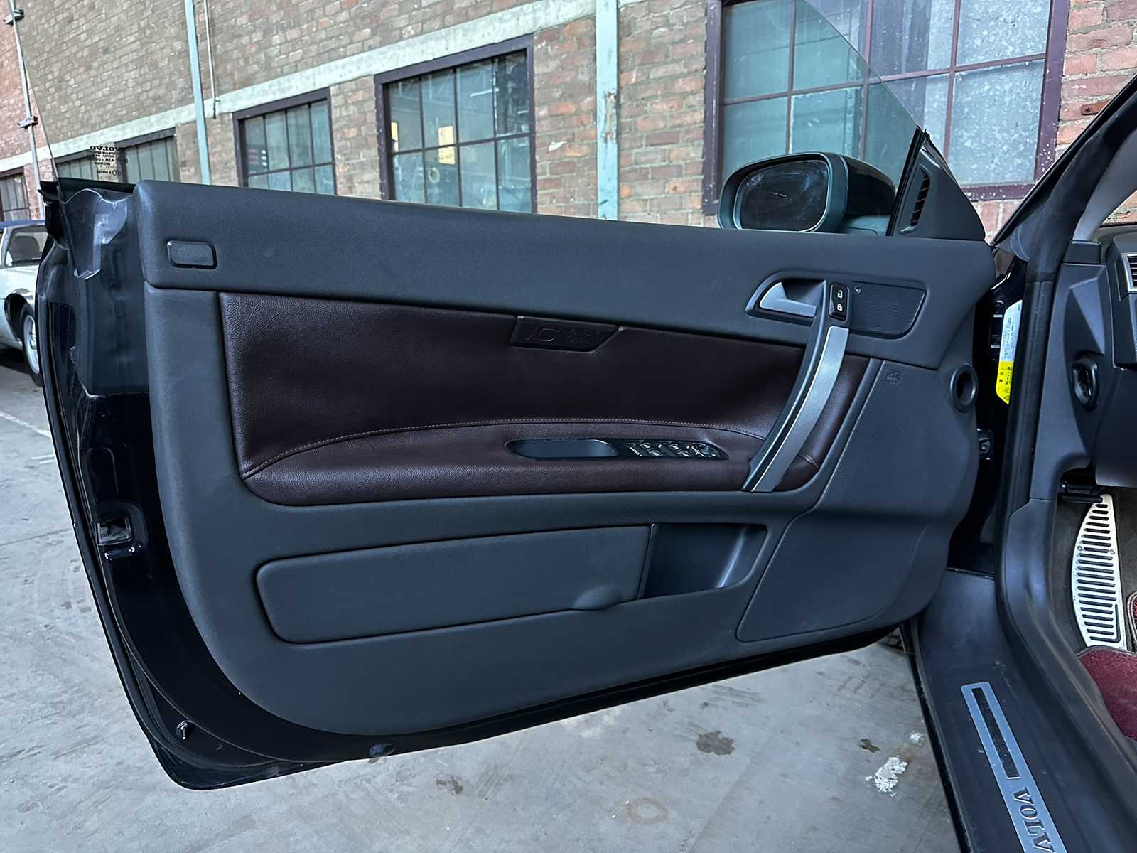 Volvo C70 T5 2.5 L5 220pk 2007 Youngtimer