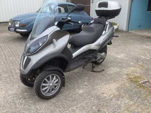 Piaggio 250 LT Motocicletă MP3