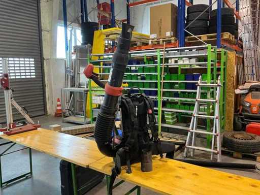 Milwaukee M18 F2BPB Back Blower