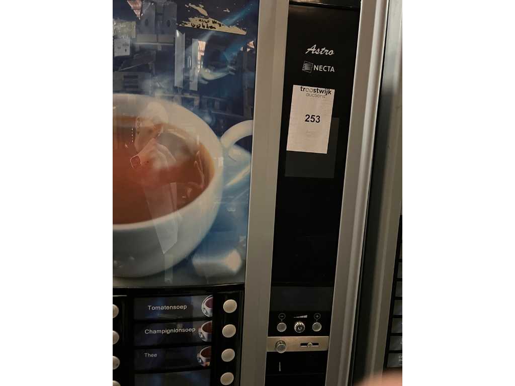 Necta - Astro - Automat vendingowy