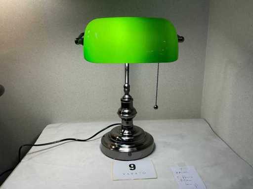 Desk lamp