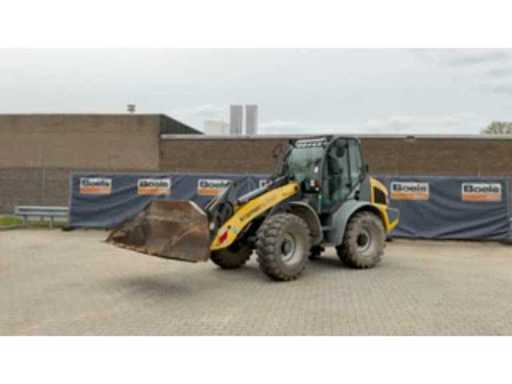 e28e07b2-bc6a-4e16-a883-d6e8d9a97e42.mp4