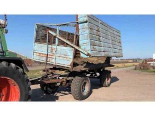 e6e949c7-0b02-444c-92e8-bb53cd7fc75a.mp4