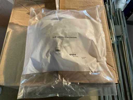 Manchettes de ventilation et crochets de sol