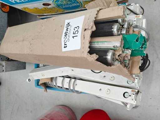 Altra tecnologia di illuminazione: lotto di luci nere