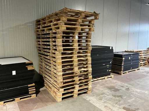 Various pallets (34x)