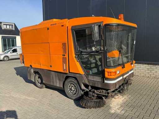 Ravo-5002-SIH Street Sweeper 2001