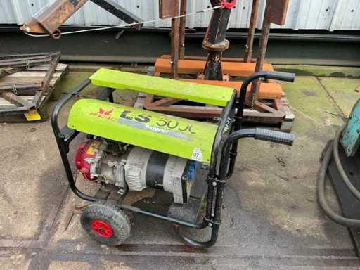 Générateur à essence