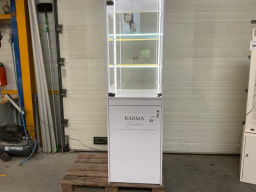 Karma jewelry Presentatie vitrine