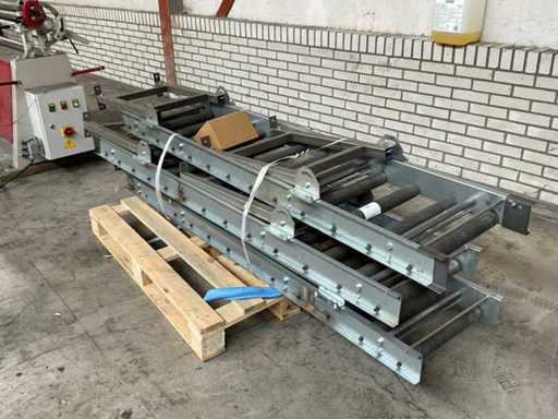 Roller conveyor (3x)