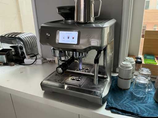 Sage La machine à piston en acier Barista