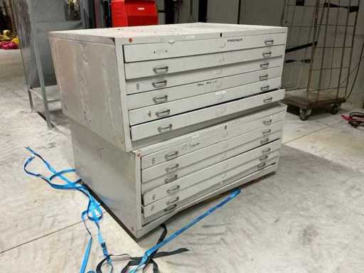 Schubladenschrank einschließlich Dichtungssets und Aufklebersets verschiedener Teile (2x)