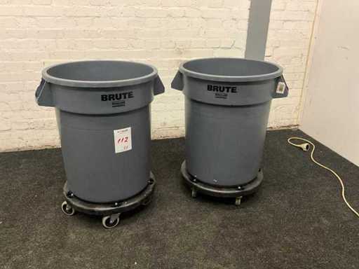 Bidoni della spazzatura brutali (2x)