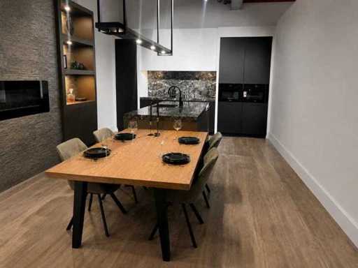 (Showroom) kitchens, kitchen appliances and accessories