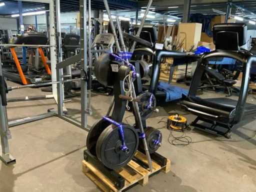 onbekend rek pure technogym met schijven Krachtstation