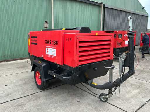 2004 ATLAS COPCO XAS136 DD Compresseur d’air mobile