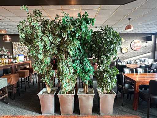 Kunstpflanze im Metallpflanzgefäß (4x)