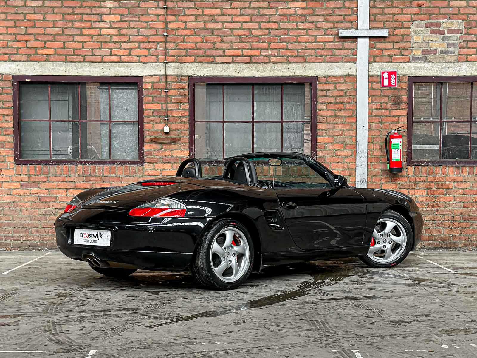 WP0ZZZ98Z2U641738 Porsche Boxster S 3.2 252pk 2002 -Youngtimer-