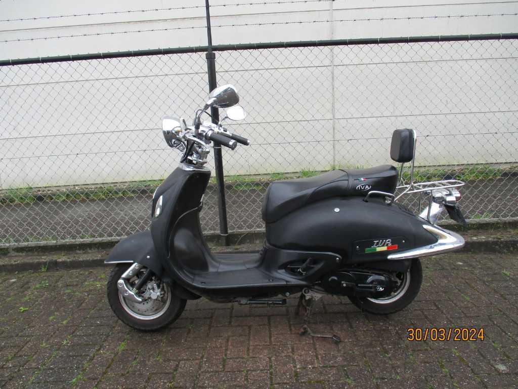 IVA Retro - Moped - Veneția - Scuter