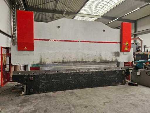 Jean Perrot - 2004 - Synchro III - CNC press brake