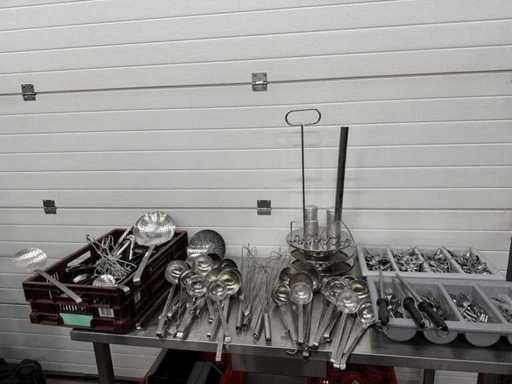 Party kitchen supplies