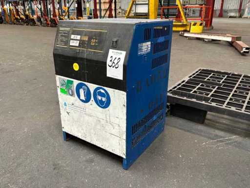 CMP 21S HO 0690023 Battery Charger