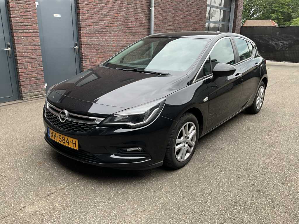 Opel Astra 1.0 Online Edition - Passenger car 