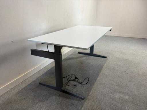 Ahrend - Balance - Zit-Sta - Bureau (2x)