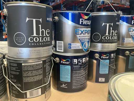 Batch of Histor & Flexa wall paint