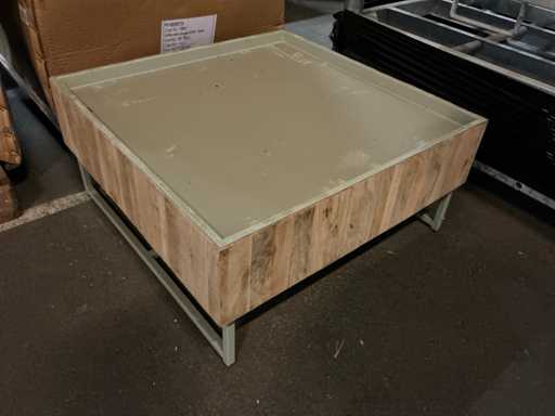 Hopper Coffee Table (4x)