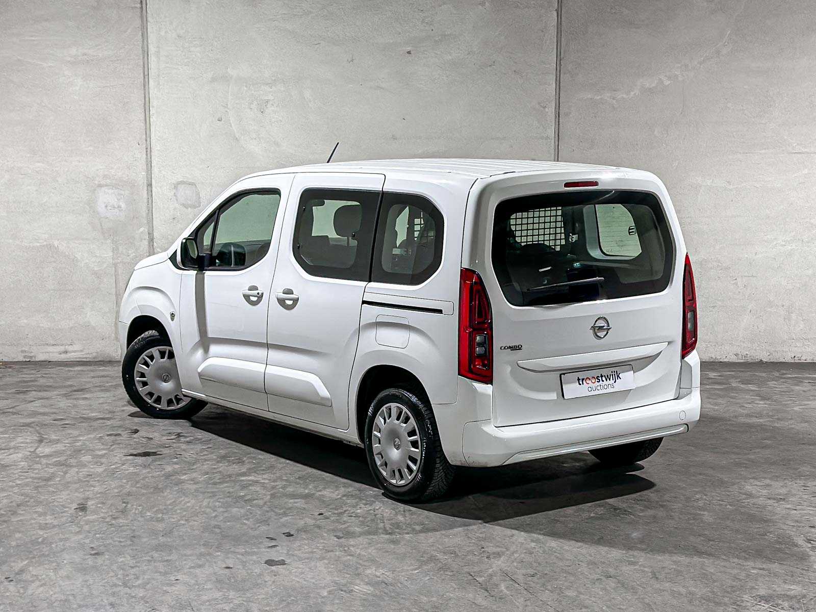 Opel Combo Tour 1.5 CDTI L1H1 Edition 129pk 2021 (Origineel-NL+1e eigenaar), K-030-JR 