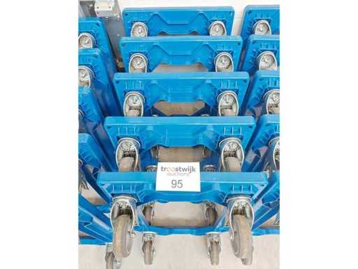 Kruizinga - - Mobilier d’atelier (5x)