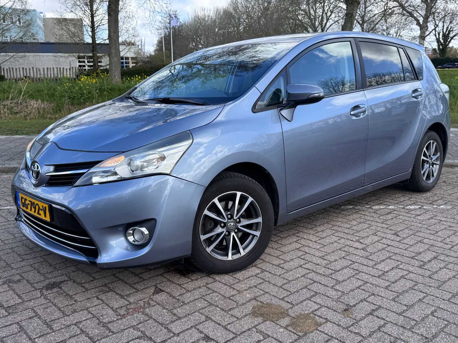 Toyota Verso 1.8 VVTi Business 7-osobowa, GG-792-V