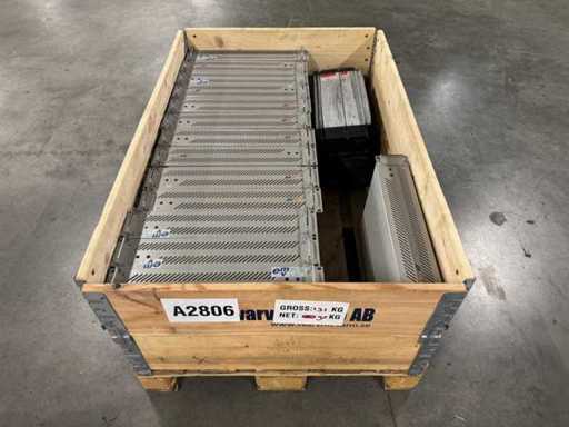 Charge von EMF-Rackmodulen / Netzteilen / Industrieeinheiten (65KG)