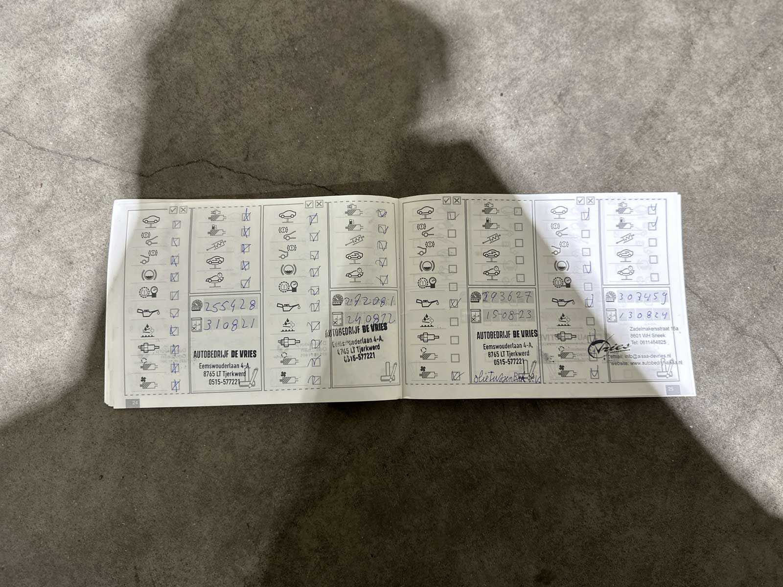 BMW 528xi Touring High Executive 245pk (Origineel-NL) 2012 5-serie, 89-TXH-2