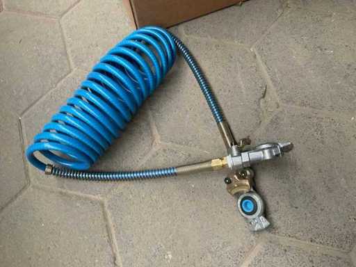 Furtun spiralat cu aer comprimat (7x)