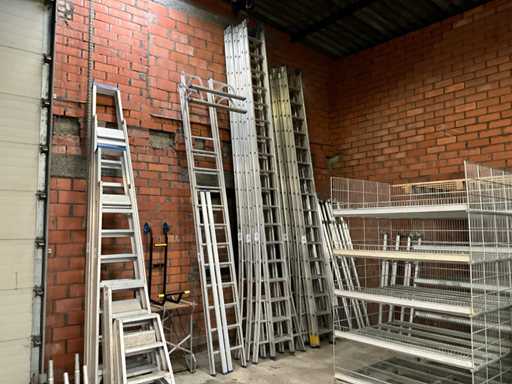 Solide Aluminium ladder 2x18